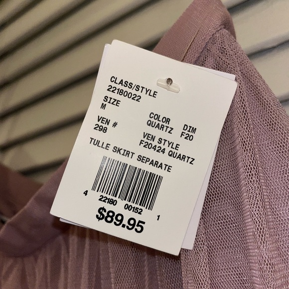 David's Bridal Signature Seperates Tulle Skirt in Quartz Size Medium - Picture 8 of 9